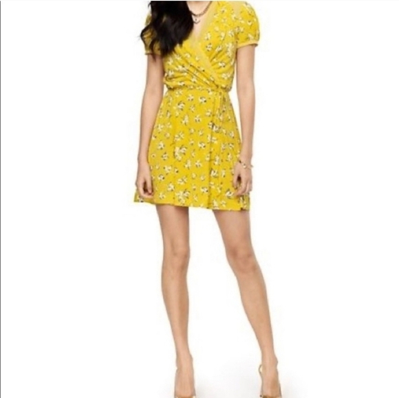 2/$20 Juicy Couture - Floral Silk Wrap Dress - Size Medium - Picture 1 of 10
